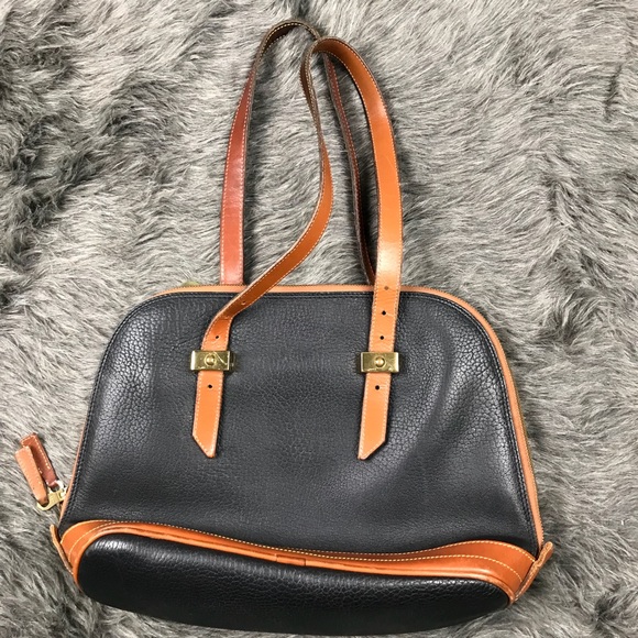 Vintage Dooney and Bourke genuine leather purse - Picture 2 of 6